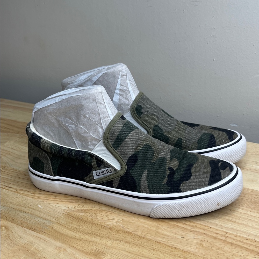 Camo canvas Slip-On Sneakers